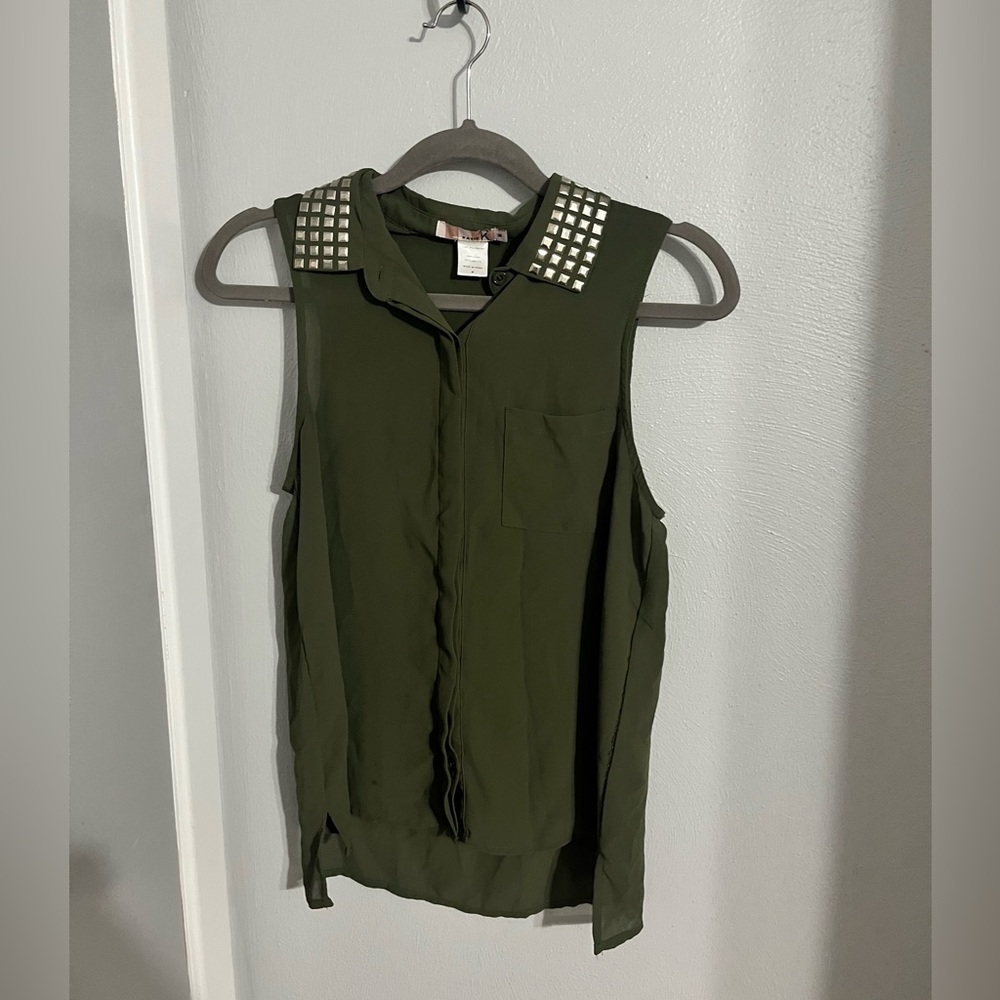 Katie K size medium button up tank top